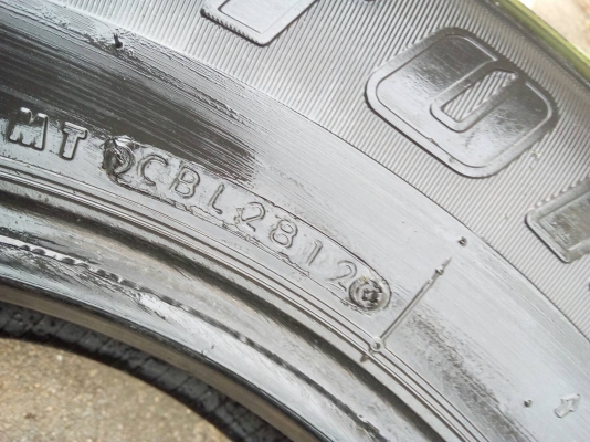 245/70R16  BRIDGESTONE DUELER H/T 689  มี 1 เส้น โทร.081-427-3941