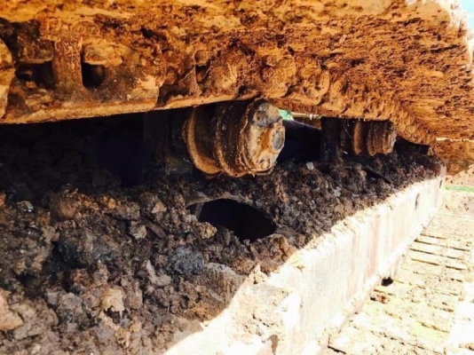 ขาย 1,450,000 บาท DOOSAN DX225LCA  ไมล์ 6,xxx ชม. ไฟฟ้าครบ เครื่อง ปั๊มดี  ช่วงล่างเต็ม เอกสารเล่มทะเบียน    รถอยู่ จ.ปทุมธานี โทร&amp;ไอดีไลน์ 0610710295