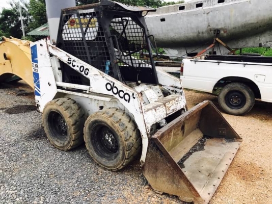 ขาย 150,000 บาท รถตักbobcat 743  สวยๆพร้อมใช้งาน  รถอยู่ จ.ปทุมธานี โทร&amp;ไอดีไลน์ 0610710295