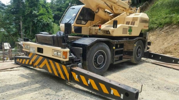 เครนคุณภาพมือสองสภาพดีจากญี่ปุ่น เครนคุณภาพมือสองสภาพดีจากญี่ปุ่น