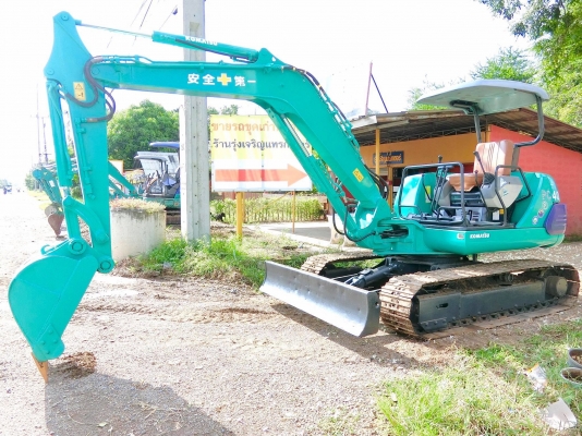 KOMATSU 40-7 ขนาดPC-40  <มีVDOให้ชม> รถเก่านอกแท้มีเอกสาร☎️ติดต่อ 085-5632278 <ราคาต่อรองได้>