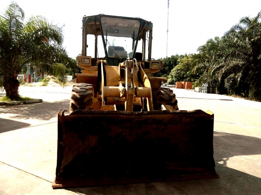 ขายรถตักล้อยาง KOMATSU WA100-1 ขายรถตักล้อยาง KOMATSU WA100-1