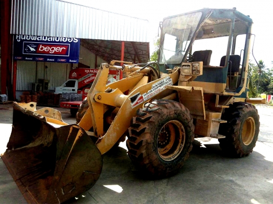 ขายรถตักล้อยาง KOMATSU WA100-1 ขายรถตักล้อยาง KOMATSU WA100-1