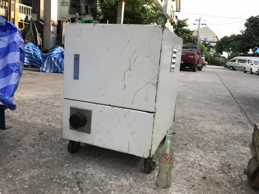 ขายหม้อแปลงไฟฟ้าคุมเครื่องจักรญี่ปุ่น Nunome electric made in Japan ขนาด 20Kva ไฟเข้า 380V ไฟออก 200V สภาพสวย พร้อมตู้ล้อลาก ใช้งานได้เลย