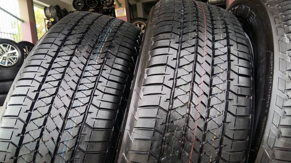 ขายล้อแม็กป้ายแดง mu-x 18" ยางปี17 สนใจติดต่อร้าน ก.เจริญการยางครับ 081-3747940