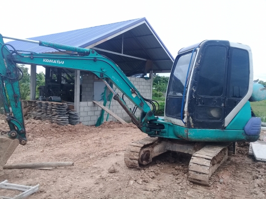 KOMATSU PC30-7 มีแอร์ มีไลน์หัวเจาะ พร้อมใช้งาน KOMATSU PC30-7 มีแอร์ มีไลน์หัวเจาะ พร้อมใช้งาน