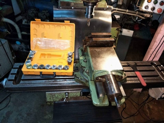 มิลลิ่ง m4 สภาพใช้งาน อุปกรณ์ครบ ยกชุด 110,000 บาท 0814583376