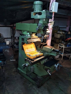 มิลลิ่ง m4 สภาพใช้งาน อุปกรณ์ครบ ยกชุด 110,000 บาท 0814583376