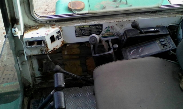 ขออณุญาติขายรถ MITSUBISHIรุ่น MM45 เก๋งแอร์พร้อมใช้งาน ราคา 250000สนใจติดต่อ 0853224877-0988930465