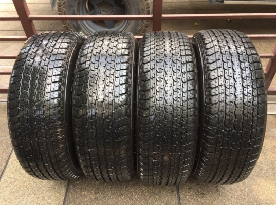 ยาง Bridgestone 255 65 17 ปลายปี15 ดอกเต็ม ใช้ยาว ราคาไม่แพง