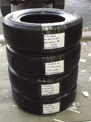 ยาง Bridgestone 215 70 15 ปลายปี16 ดอกเต็ม ไม่มีปะ ใช้ยาว ราคาไม่แพง ยาง Bridgestone 215 70 15 ปลายปี16 ดอกเต็ม ไม่มีปะ ใช้ยาว ราคาไม่แพง