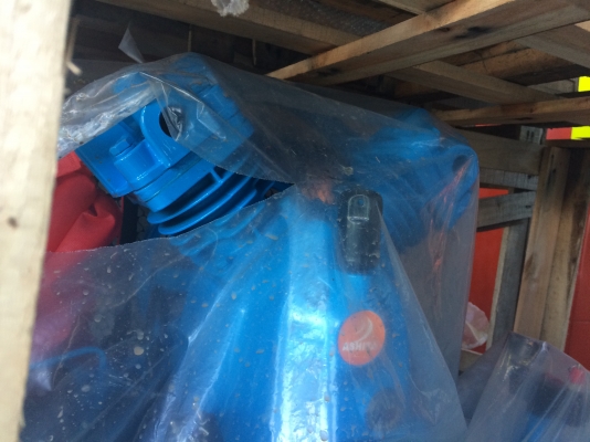 ขายปั้มลมใหม่ขนาด300ลิตร2สูบ3แรง8barไฟ220โวล