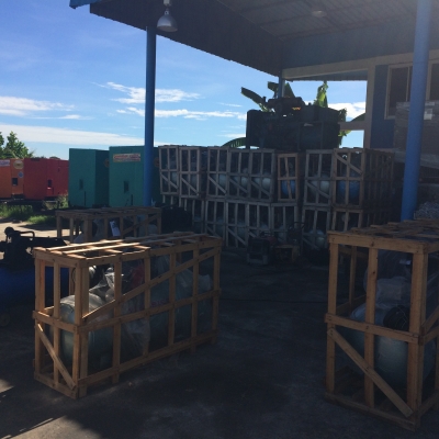 ขายปั้มลมใหม่ขนาด300ลิตร2สูบ3แรง8barไฟ220โวล