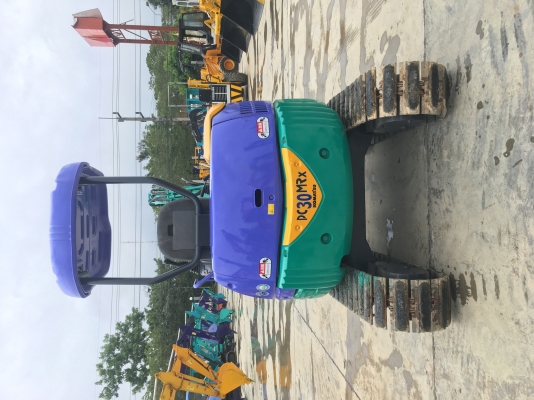 KOMATSU รุ่น: PC30MR-1 KOMATSU รุ่น: PC30MR-1