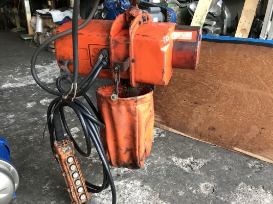 ขายรอกไฟฟ้า Nitchi 300Kg. 380V พร้อมตัวเดินไฟฟ้า Elephant 1ton. Made in Japan 4ทิศทาง สภาพสวยเดิมๆ หมุนนิ่ม พร้อมใช้งาน