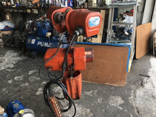 ขายรอกไฟฟ้า Nitchi 300Kg. 380V พร้อมตัวเดินไฟฟ้า Elephant 1ton. Made in Japan 4ทิศทาง สภาพสวยเดิมๆ หมุนนิ่ม พร้อมใช้งาน