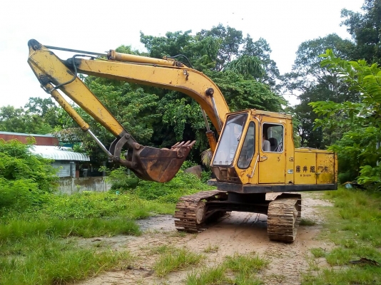 ขายยกฃุด โคมัสสุ 120 - 2 พร้อมรถเทลเลอร์ อีโน่ 10 ล้อ เพลาเดียว เครื่อง eh700  ไม่มีเล่ม