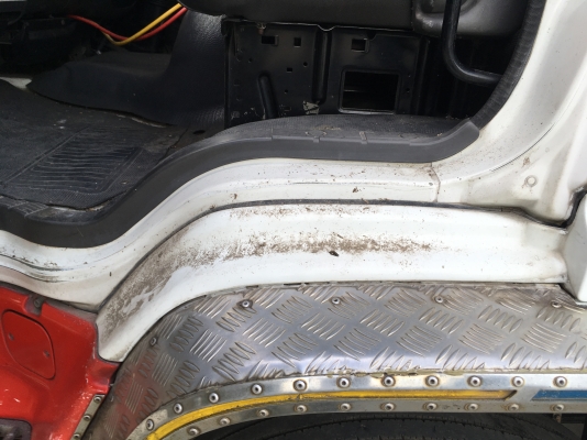 ขายด่วนรถดั้ม12ล้อ กะบะพืชไร่วิ่งข้าวอย่างเดียว 270ยูโรทู 12ล้อลงเล่มแล้ว สภาพสวยพร้อมใช้