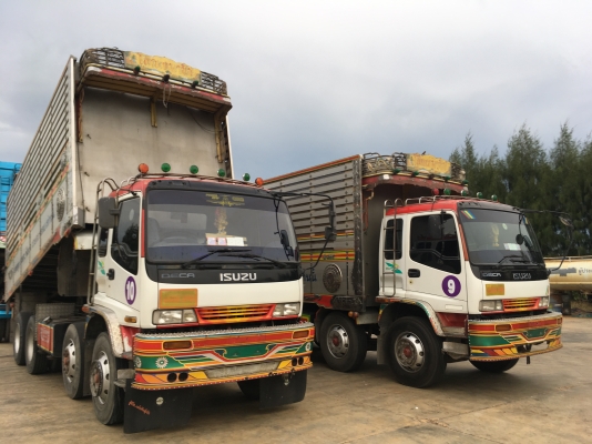 ขายด่วนรถดั้ม12ล้อ กะบะพืชไร่วิ่งข้าวอย่างเดียว 270ยูโรทู 12ล้อลงเล่มแล้ว สภาพสวยพร้อมใช้