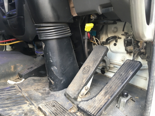 ขายด่วนรถดั้ม12ล้อ กะบะพืชไร่วิ่งข้าวอย่างเดียว 270ยูโรทู 12ล้อลงเล่มแล้ว สภาพสวยพร้อมใช้