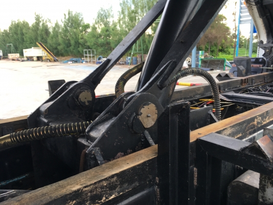 ขายด่วนรถดั้ม12ล้อ กะบะพืชไร่วิ่งข้าวอย่างเดียว 270ยูโรทู 12ล้อลงเล่มแล้ว สภาพสวยพร้อมใช้