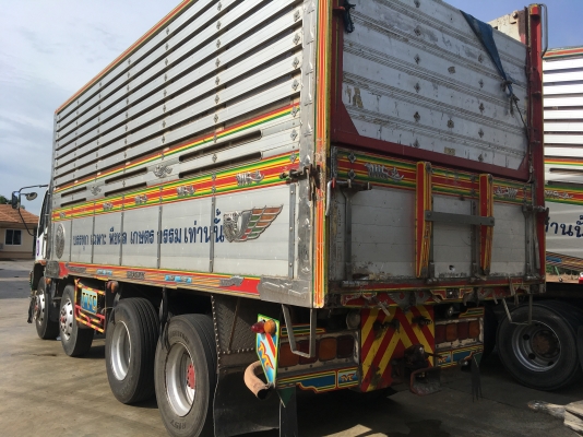 ขายด่วนรถดั้ม12ล้อ กะบะพืชไร่วิ่งข้าวอย่างเดียว 270ยูโรทู 12ล้อลงเล่มแล้ว สภาพสวยพร้อมใช้