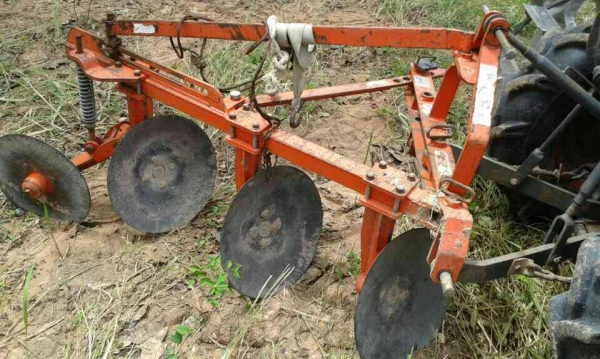 โครตถูก KRT 14 แรง พร้อมใบดัน ผานพรวน