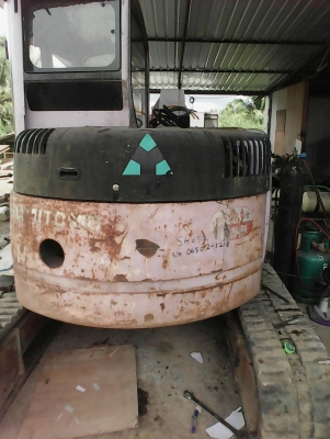 ขายรถขุด SUMITOMO  รุ่นSH65 /คอนโทรลน้ำมัน/ปั้มนิ้ว/เครื่องยนต์4JB /มีเอกสาร /แทรคยาง/มีเก๋ง   เก่าจากนอก ขายราคา 380,000 บาท