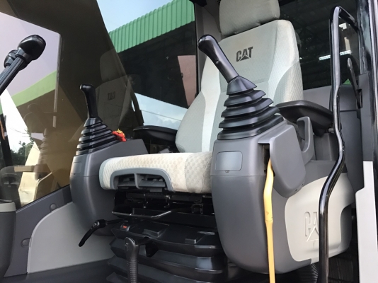 ขาย!! >>> CAT 320D ไมล์ 4,300 ชม. สวยเต็ม <<< เบอร์ติดต่อ 098-7155789 086-4631102