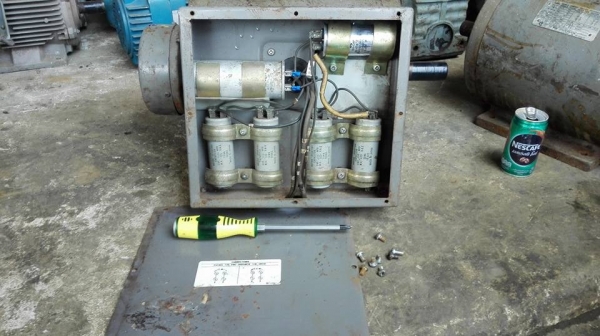 ** เหลือ 1 ตัว ** มอเตอร์ TOSHIBA 7.5 HP 220V สภาพสวยพร้อมใช้