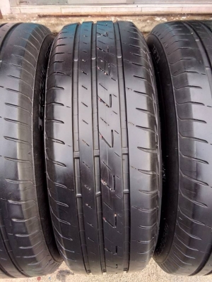 ขายยาง Bridgestone 195/65R15 ปี 16 ขายยาง Bridgestone 195/65R15 ปี 16
