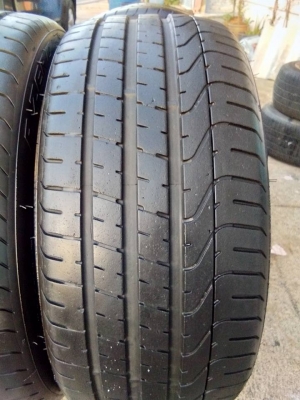 ขายยาง Pirelli 235/35R19 ปี 14