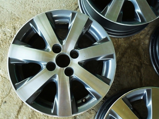 แม็กเก๋งขอบ15 เอนไกแท้ 4รู100 (4วง3,500)