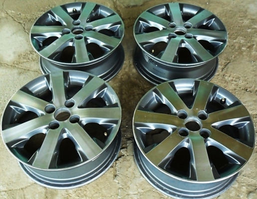 แม็กเก๋งขอบ15 เอนไกแท้ 4รู100 (4วง3,500)