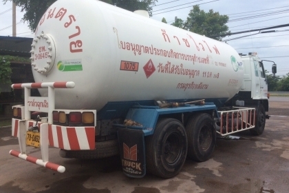 ISUZU ROCK (รถก๊าซ LPG) เครื่อง 195 แรง (ใบอนุญาตยังไม่ขาด) เครื่องดี ยางดี ครัทซีสวย  ติดต่อ เฮียไฮ 095- 4146245