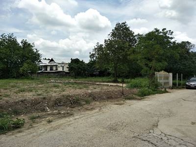 ที่ดินเปล่าถมแล้วให้เช่าในถนนรามอินทราซอย 34 กรุงเทพ ที่ดินเปล่าถมแล้วให้เช่าในถนนรามอินทราซอย 34 กรุงเทพ