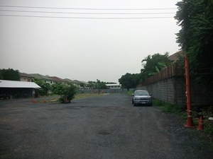 ขายที่ดินเปล่าถมแล้วติดถนนสุขาภิบาล 5 กรุงเทพ