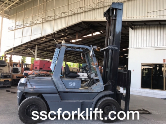 ขายรถยก TOYOTA 5FD50 รถนอกนำเข้าเองจากญี่ปุ่น MADE IN JAPAN