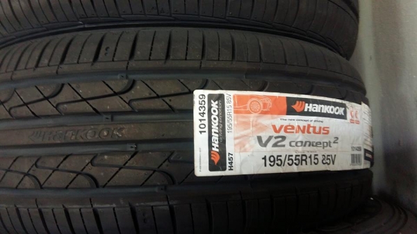 ยางใหม่ปี17 hankook v2 195/55r15 สนใจติดต่อร้าน ก.เจริญการยางครับ 081-3747940