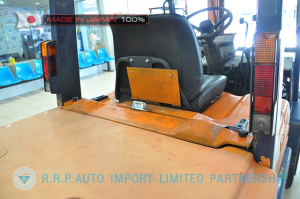 ขายรถโฟล์คลิฟท์มือสอง TOYOTA รุ่น 5FD30-42248 นำเข้าจากประเทศญี่ปุ่น 100\% ไม่เคยใช้งานในไทย