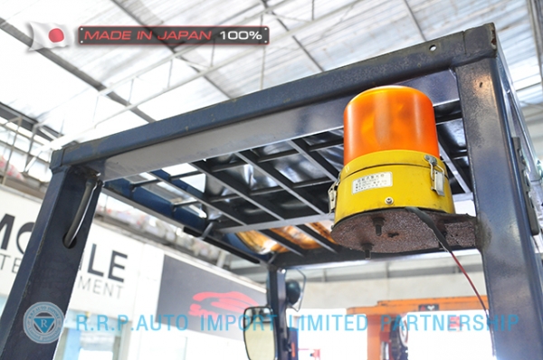 ขายรถโฟล์คลิฟท์มือสอง TOYOTA รุ่น 5FD30-42248 นำเข้าจากประเทศญี่ปุ่น 100\% ไม่เคยใช้งานในไทย