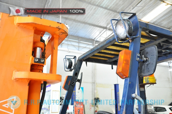 ขายรถโฟล์คลิฟท์มือสอง TOYOTA รุ่น 5FD30-42248 นำเข้าจากประเทศญี่ปุ่น 100\% ไม่เคยใช้งานในไทย