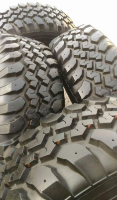 ขายยาง Mud 31 พร้อมล้อสวยๆ ขายยาง Mud 31 พร้อมล้อสวยๆ