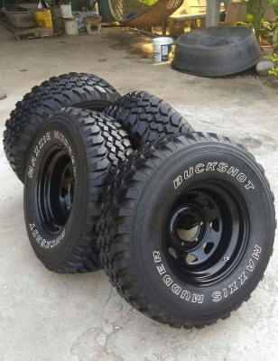 ขายยาง Mud 31 พร้อมล้อสวยๆ