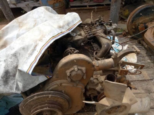 ขาย 255,000 ISUZU. หัวยาว 2 เพลา สโล เครื่อง PD6-185. ขึ้น 200 ได้ เอกสาเล่มทะเบียน  รถยุ บุรีรัมย์. โทร&amp;ไอดีไลน์ 0610710295