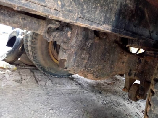 ขาย 255,000 ISUZU. หัวยาว 2 เพลา สโล เครื่อง PD6-185. ขึ้น 200 ได้ เอกสาเล่มทะเบียน  รถยุ บุรีรัมย์. โทร&amp;ไอดีไลน์ 0610710295