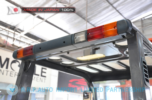 ขายรถโฟล์คลิฟท์มือสอง TOYOTA รุ่น 7FD25-30842 นำเข้าจากประเทศญี่ปุ่น 100\% ไม่เคยใช้งานในไทย