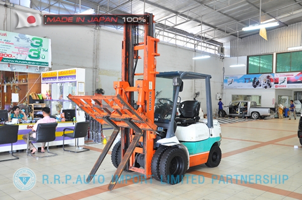 ขายรถโฟล์คลิฟท์มือสอง TOYOTA รุ่น 7FD25-16855 นำเข้าจากประเทศญี่ปุ่น 100\% ไม่เคยใช้งานในไทย