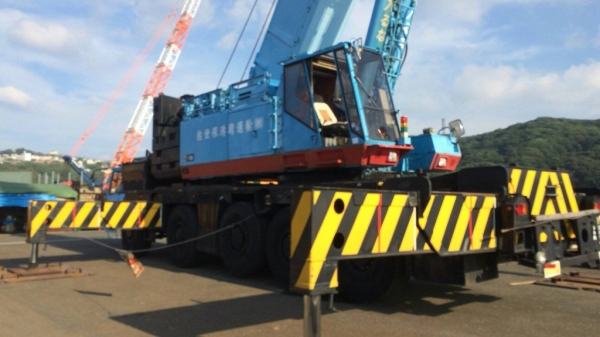 เครน170ตัน เก่าญี่ปุ่น