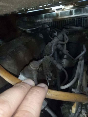 อีแต๋นสี่ล้อดั๊มพร้อมใช้งาน